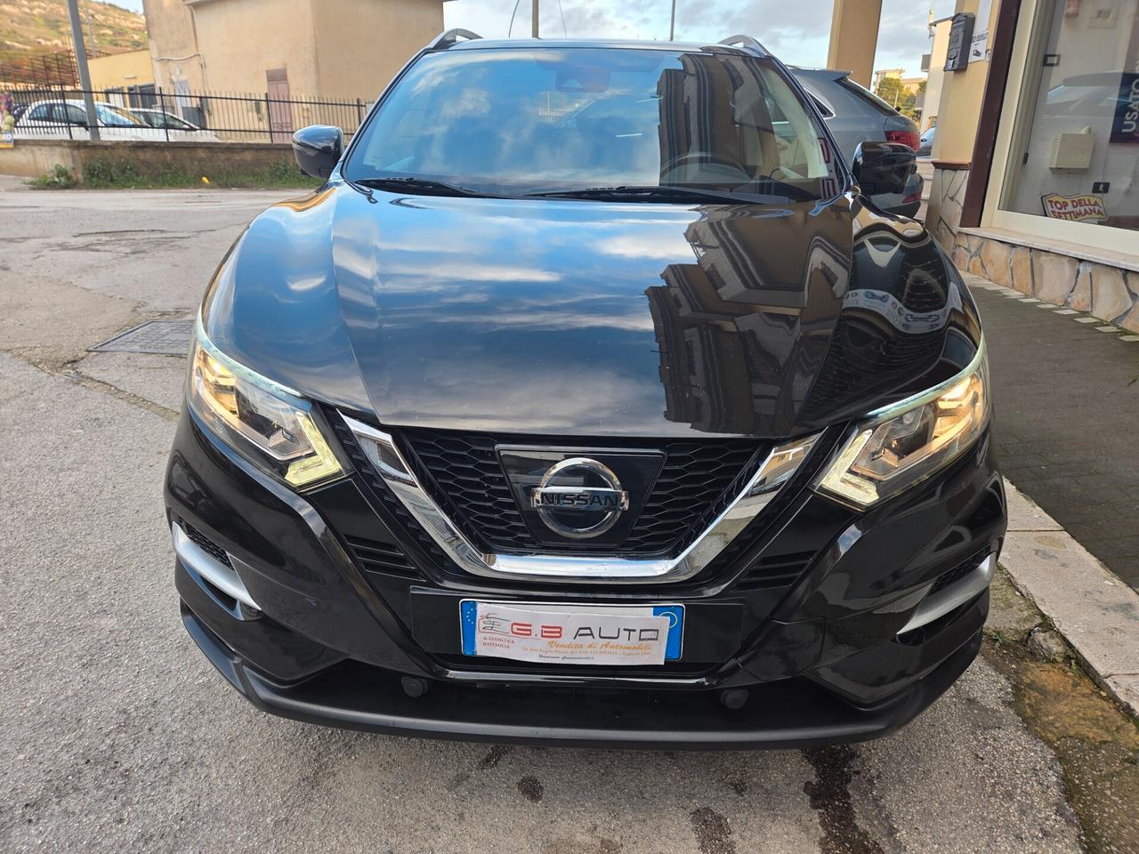 NISSAN QASHQAI ANNO 2018 TEKNA NAVI TELEC KM CERT