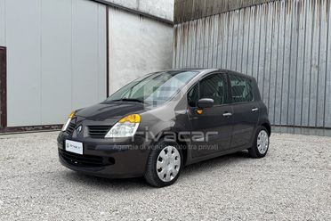 RENAULT Modus 1.2 16V Confort Privilège