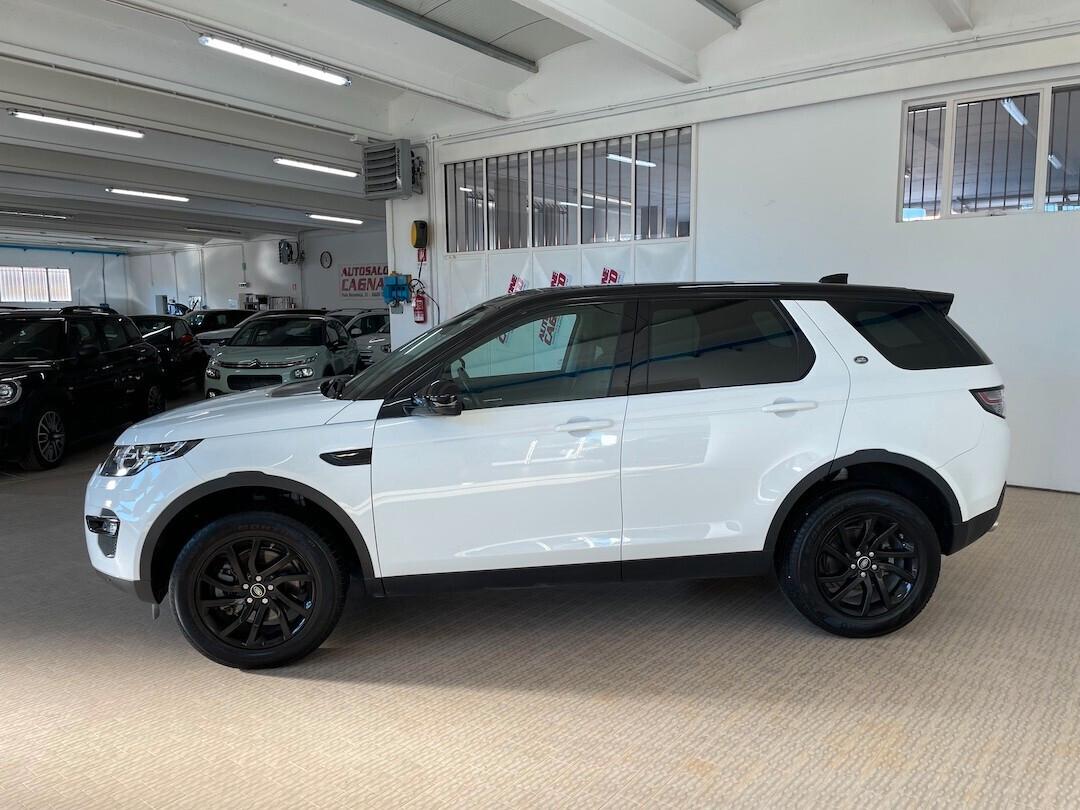 Land Rover Discovery Sport 2.0 TD4 150 CV Black Pack