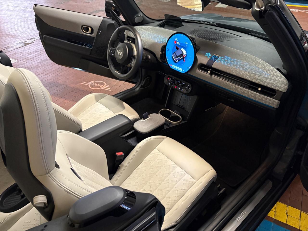 Mini Cooper C Favoured