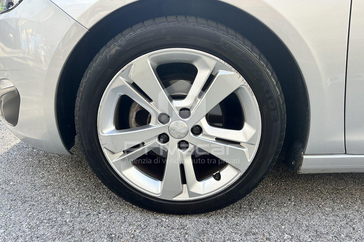 PEUGEOT 308 PureTech Turbo 130 S&S Allure