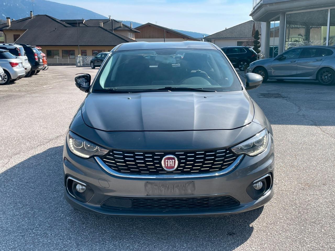 Fiat Tipo 1.4 5 porte Lounge "INCIDENTATA"