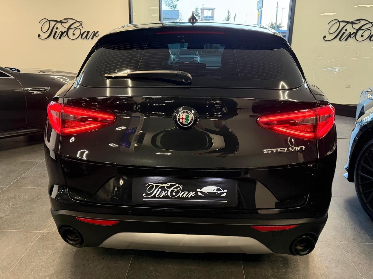 ALFA ROMEO STELVIO 2.2 160CV RWD AUTOCARRO NAVI CAM ANNO 2022