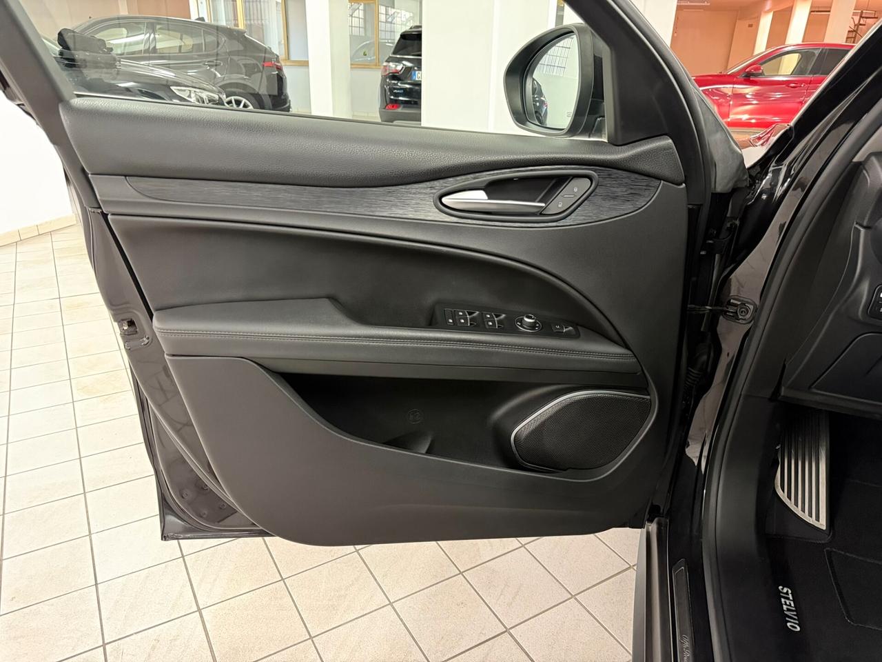Alfa Romeo Stelvio 2.2 TD 190 CV EXECUTIVE 19" IMM. 30/12/2020