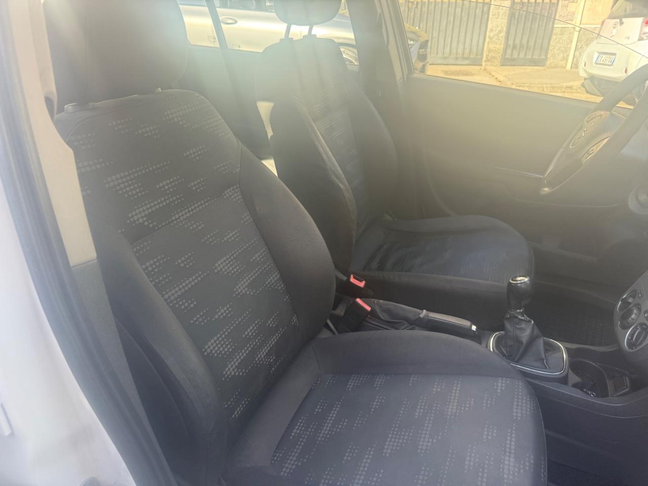 Opel Corsa 1.3 CDTI 75 cavalli F.AP. 5 porte anno 2013