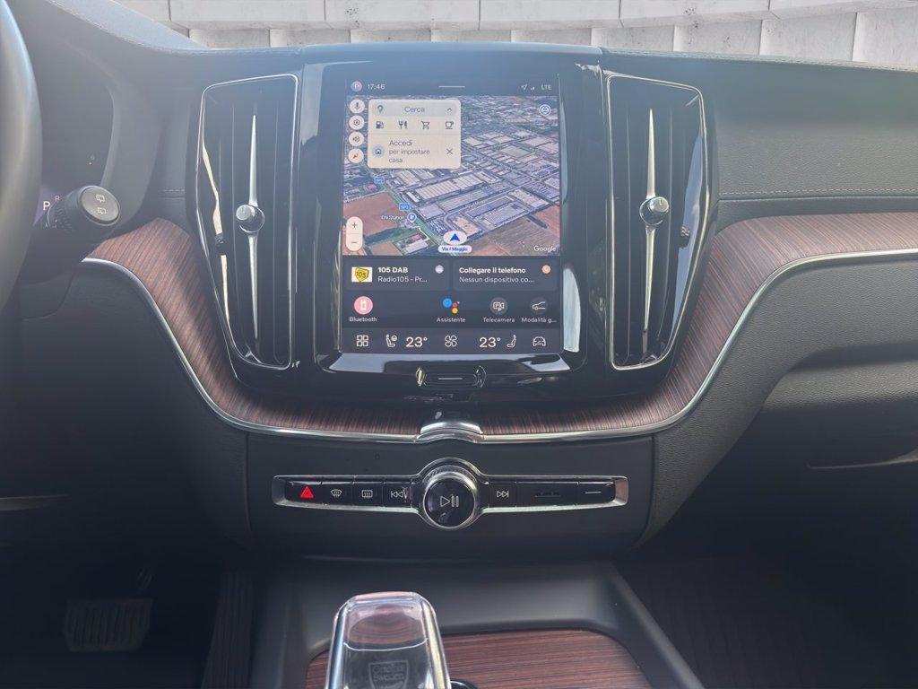 VOLVO XC60 2.0 b4 Ultimate Dark awd auto del 2023