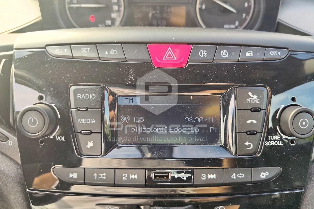 LANCIA Ypsilon 1.0 FireFly 5 porte S&S Hybrid Ecochic Silver