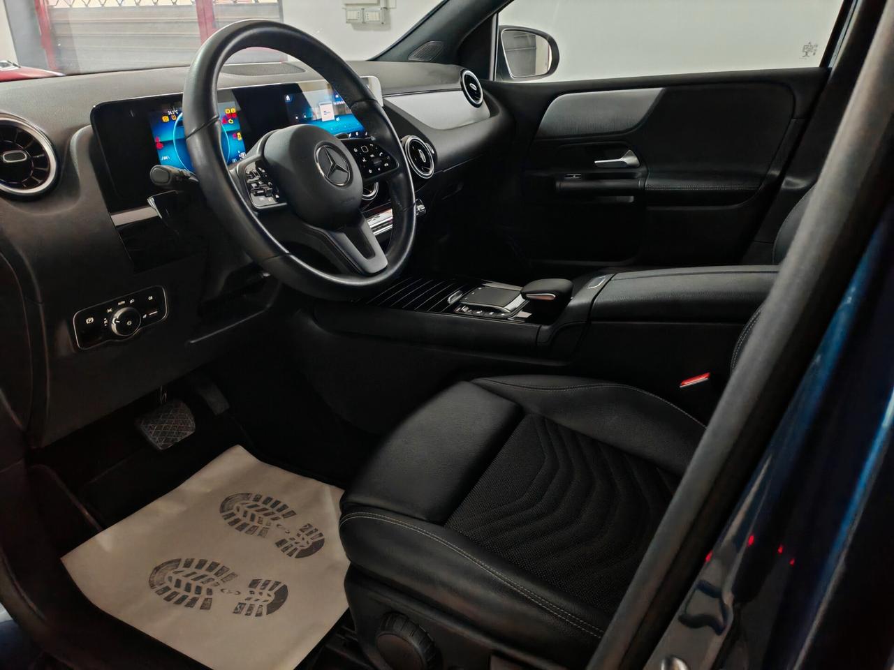 Mercedes-benz B 180d 2.0 navig cam led 2022