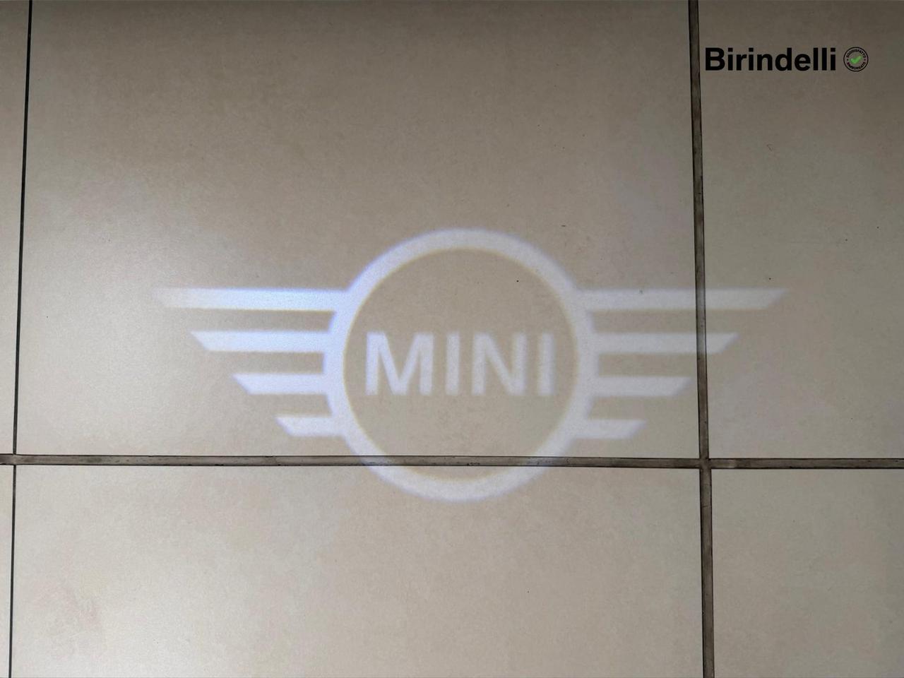 MINI Mini Cabrio (F57) - Mini 1.5 Cooper D Hype Cabrio