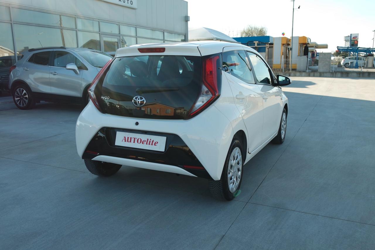 Toyota Aygo 1.0 VVT-i 72 CV 5 porte x-business