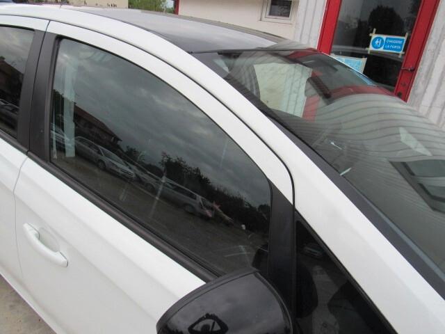 Opel Corsa 1.0 Turbo SGE Start&Stop 5 porte b-Color NEOPATENTATI