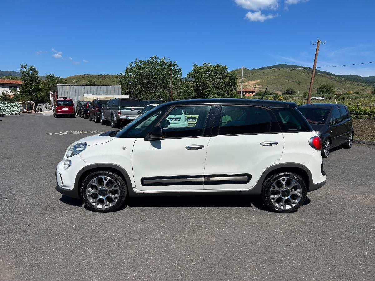 FIAT - 500 L - 1.6 Multijet 105 CV Trekking