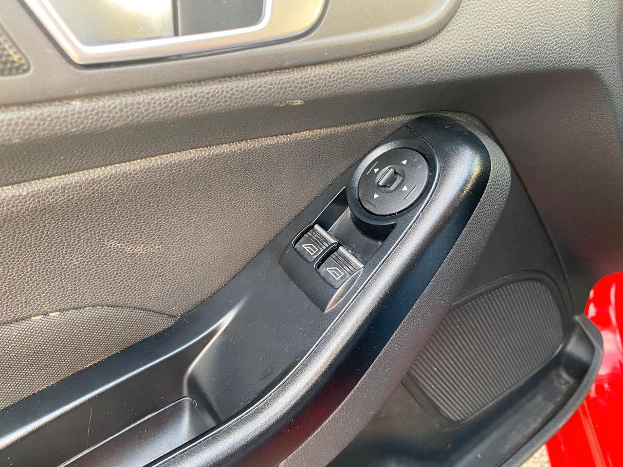 Ford Fiesta 1.5 TDCi 75CV 5 porte Titanium full 2016