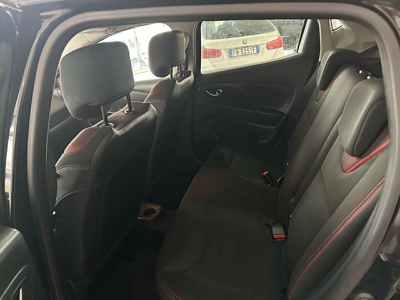 Renault Clio 1.2 75CV 5 porte METANO