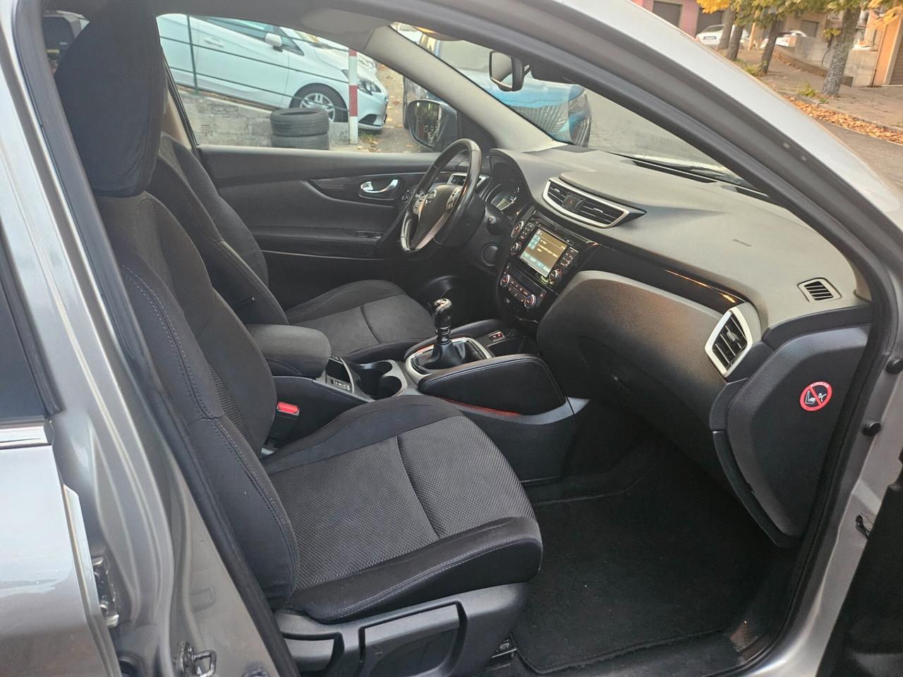 Nissan Qashqai 1.6 dCi Tekna 136.000km 2015