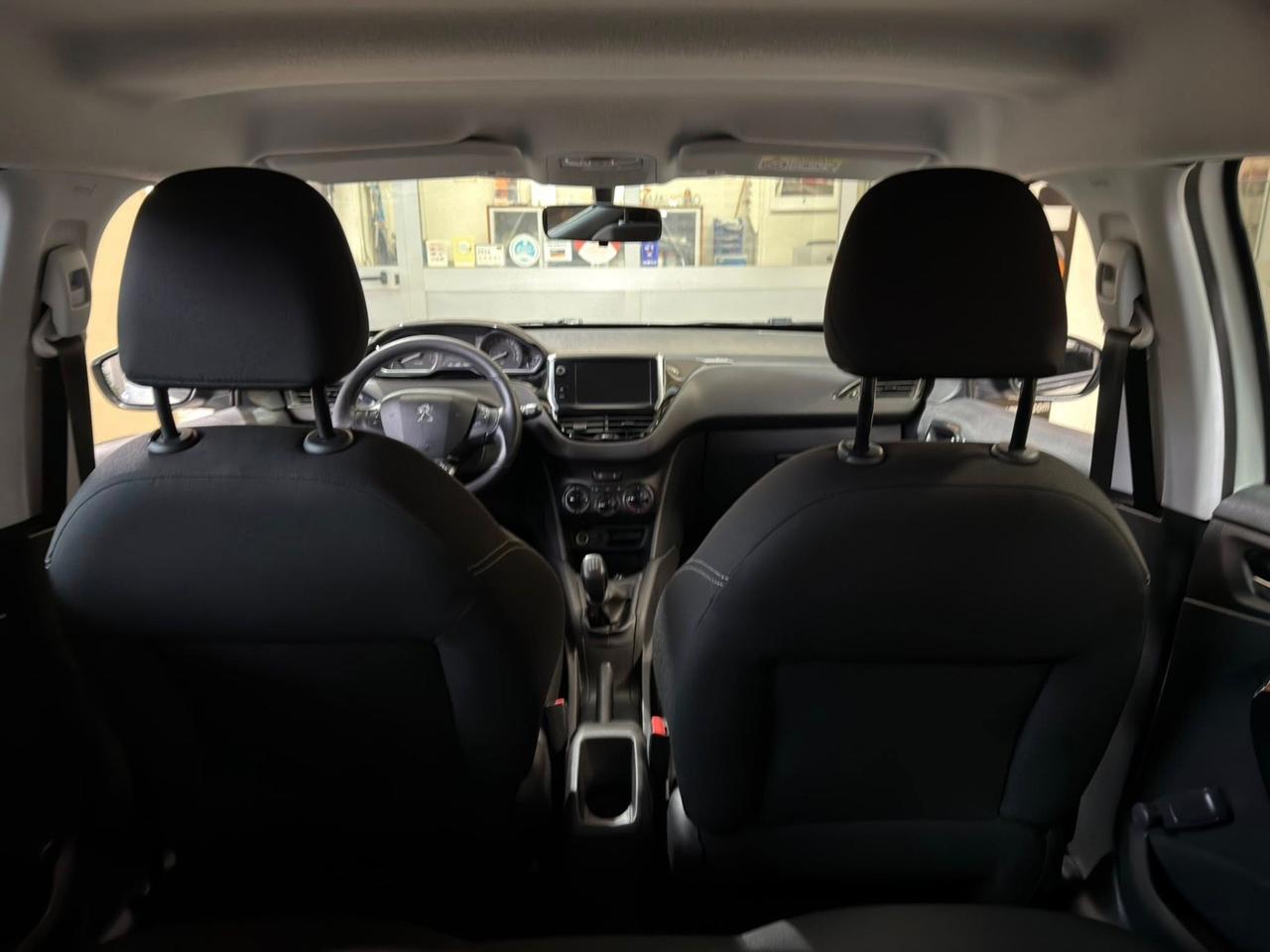 Peugeot 208 PureTech 82 5p. GPL Allure