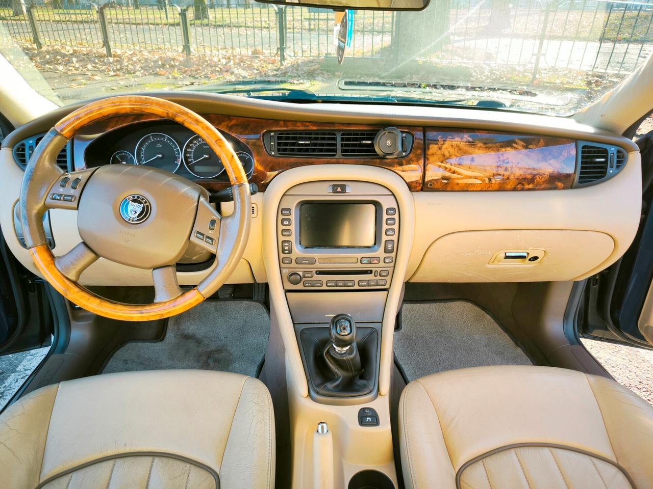 Jaguar X-Type 2.2D cat Wagon Executive