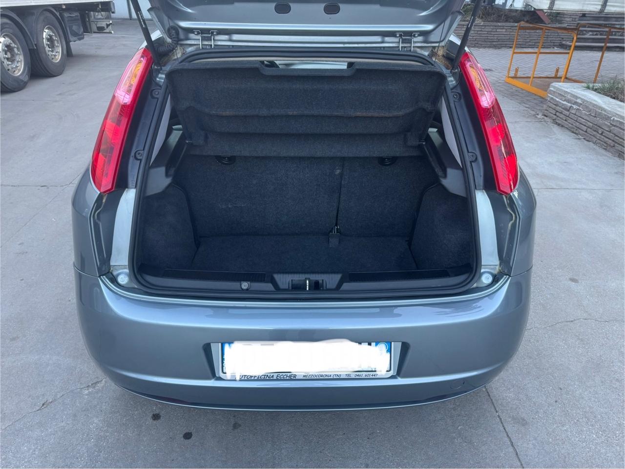 Fiat Grande Punto 1.4 Starjet 16V 5 porte Dynamic