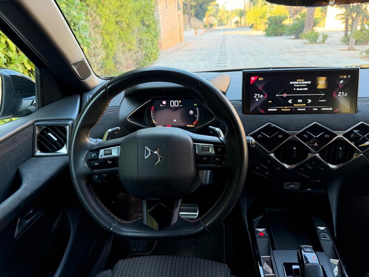 Ds DS3 3 Crossback BlueHDi 130 aut. Performance Line+