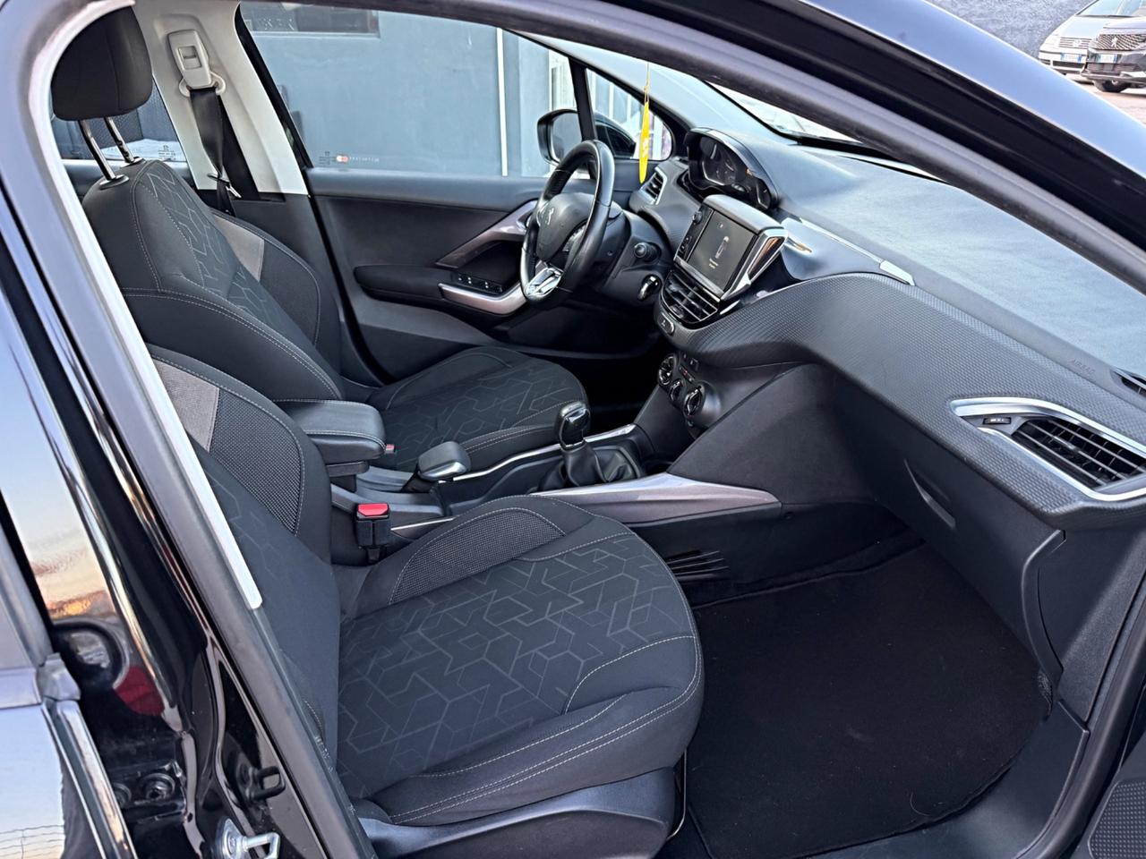 Peugeot 2008 BlueHDi 75 Access Perfette Condizioni Garanzia 12 Mesi