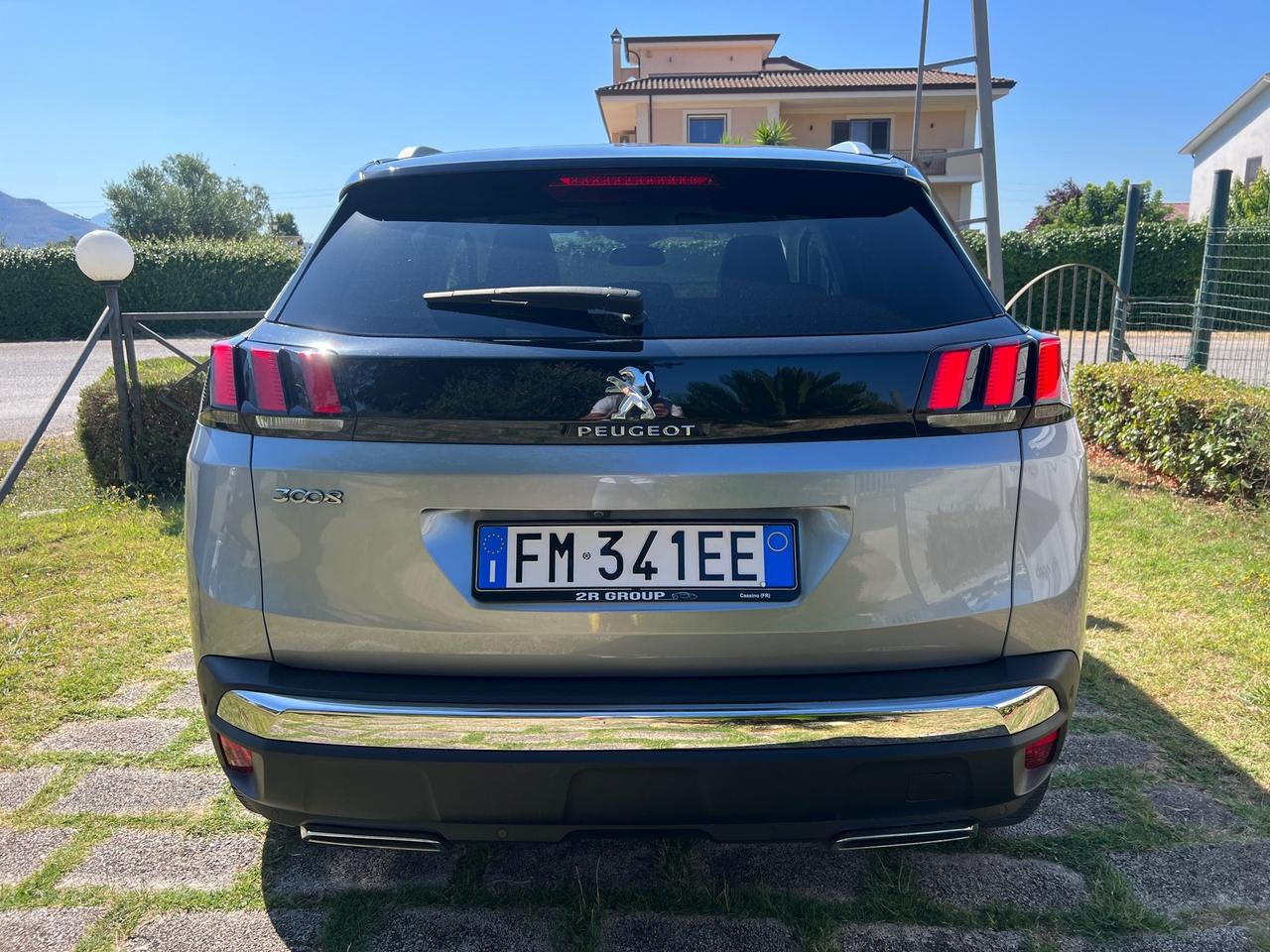 Peugeot 3008 1.6HDi 120CV EAT6 Allure-12/2017"UNIPRO"