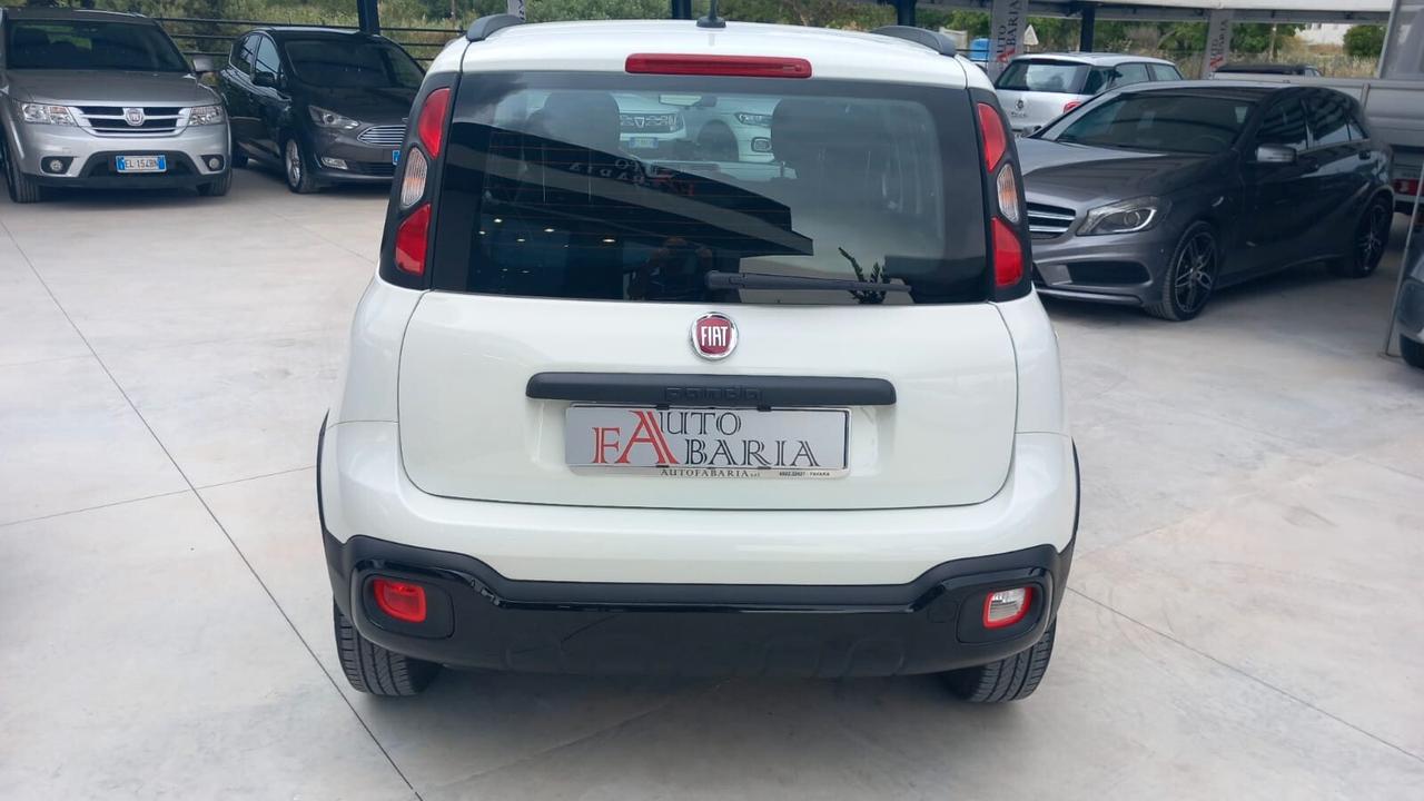 Fiat Panda 1.2 Connected by Wind cross
