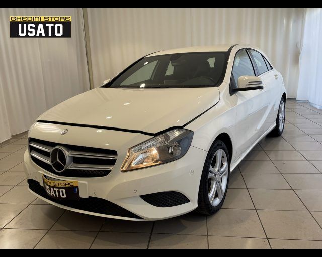 MERCEDES-BENZ CLA sse A - W176 A 180 cdi Sport auto E6