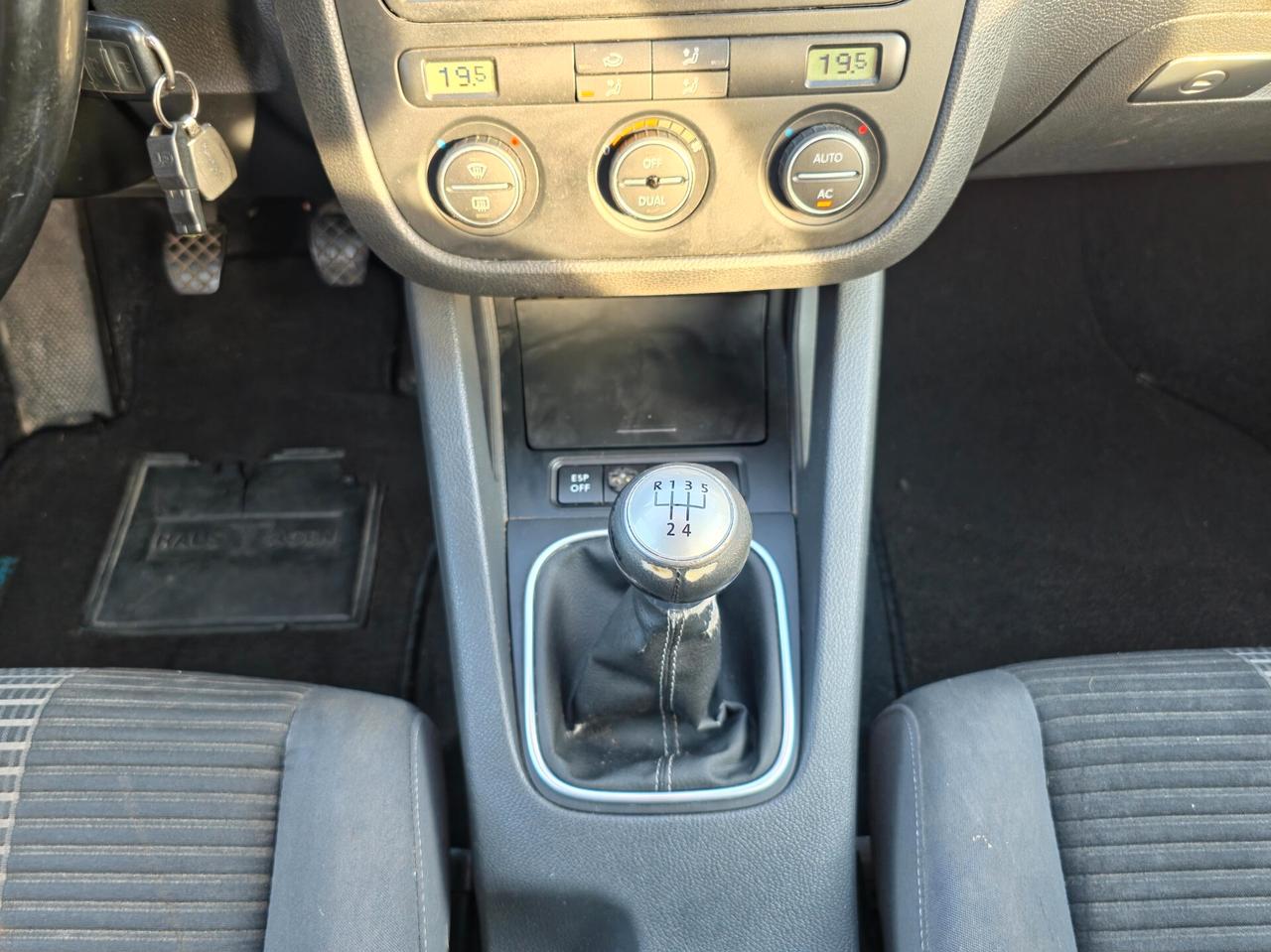 Volkswagen Golf 1.6 5p. Comfortline BiFuel GPL CV-102 Manuale NEO 2008