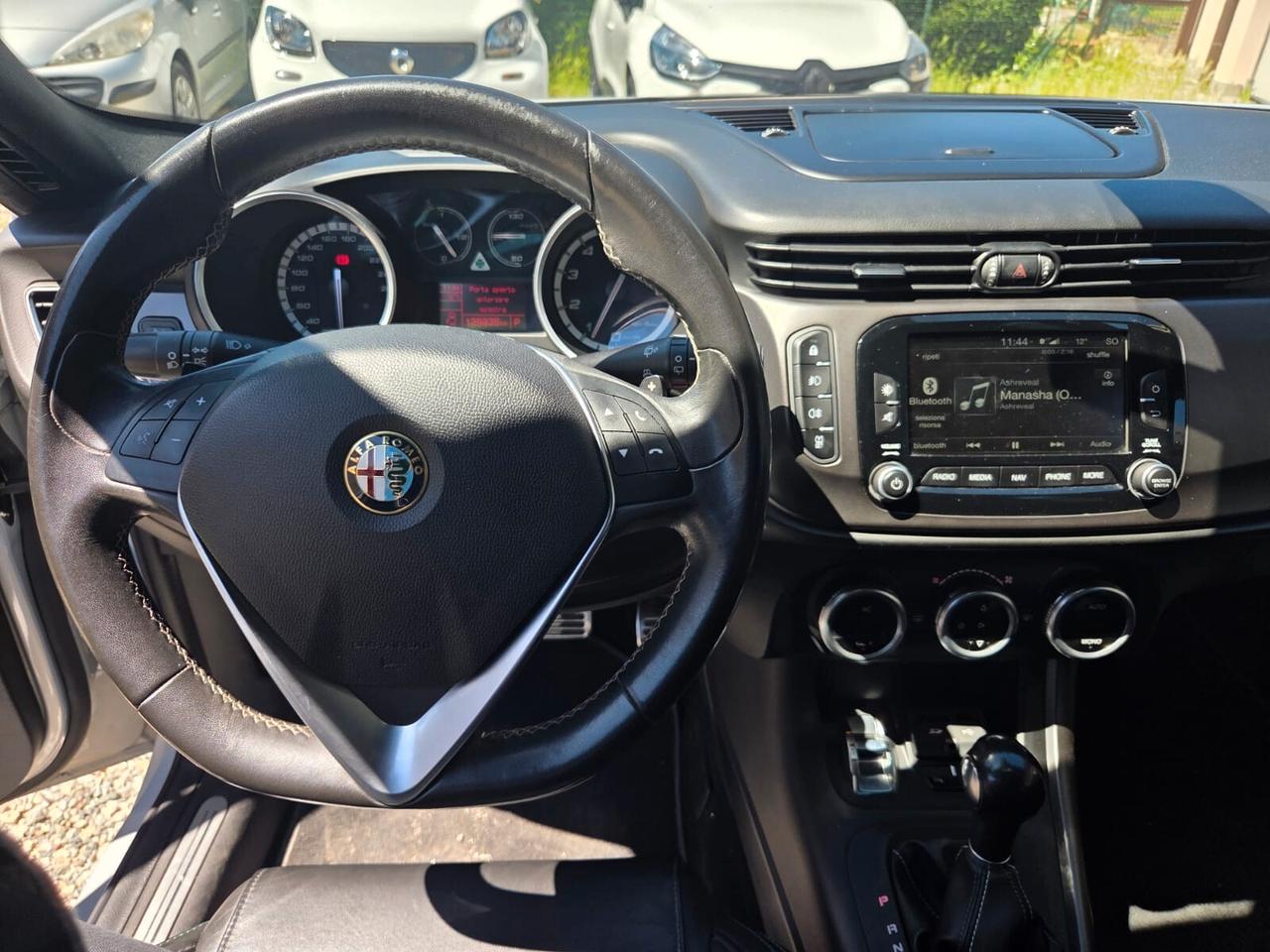 Alfa Romeo Giulietta 1750 Turbo TCT Quadrifoglio Verde