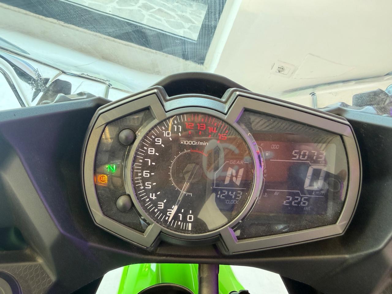 Kawasaki Ninja 400 SOLO 5 MILA KM