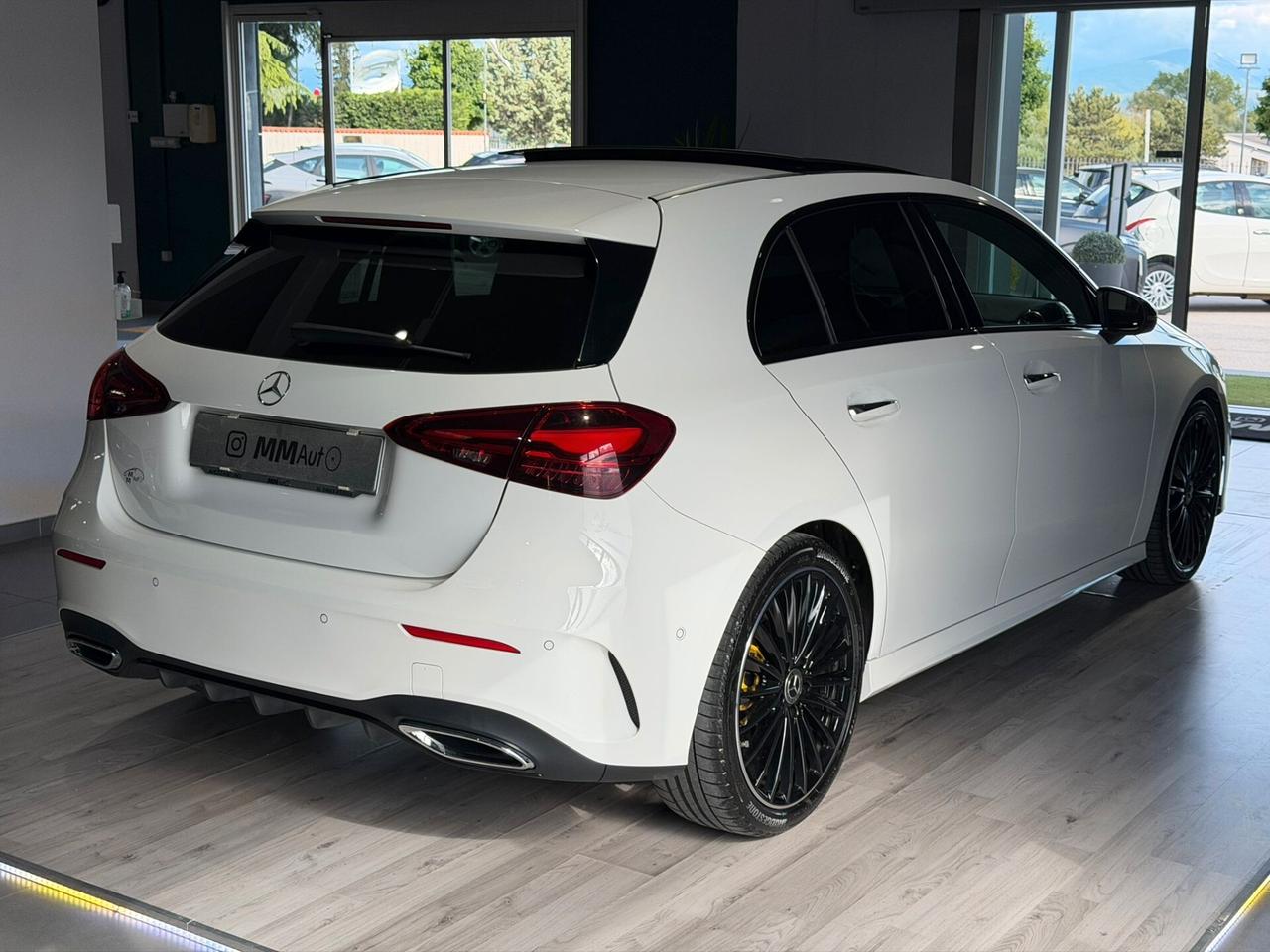 Mercedes-benz A 200d Premium AMG Plus Night Edition
