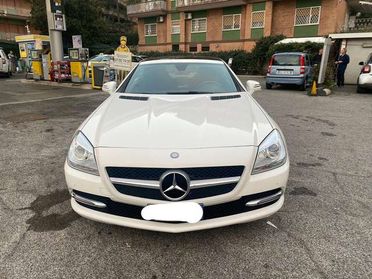 Mercedes-Benz SLK 200 SLK 200 (cgi be) Premium