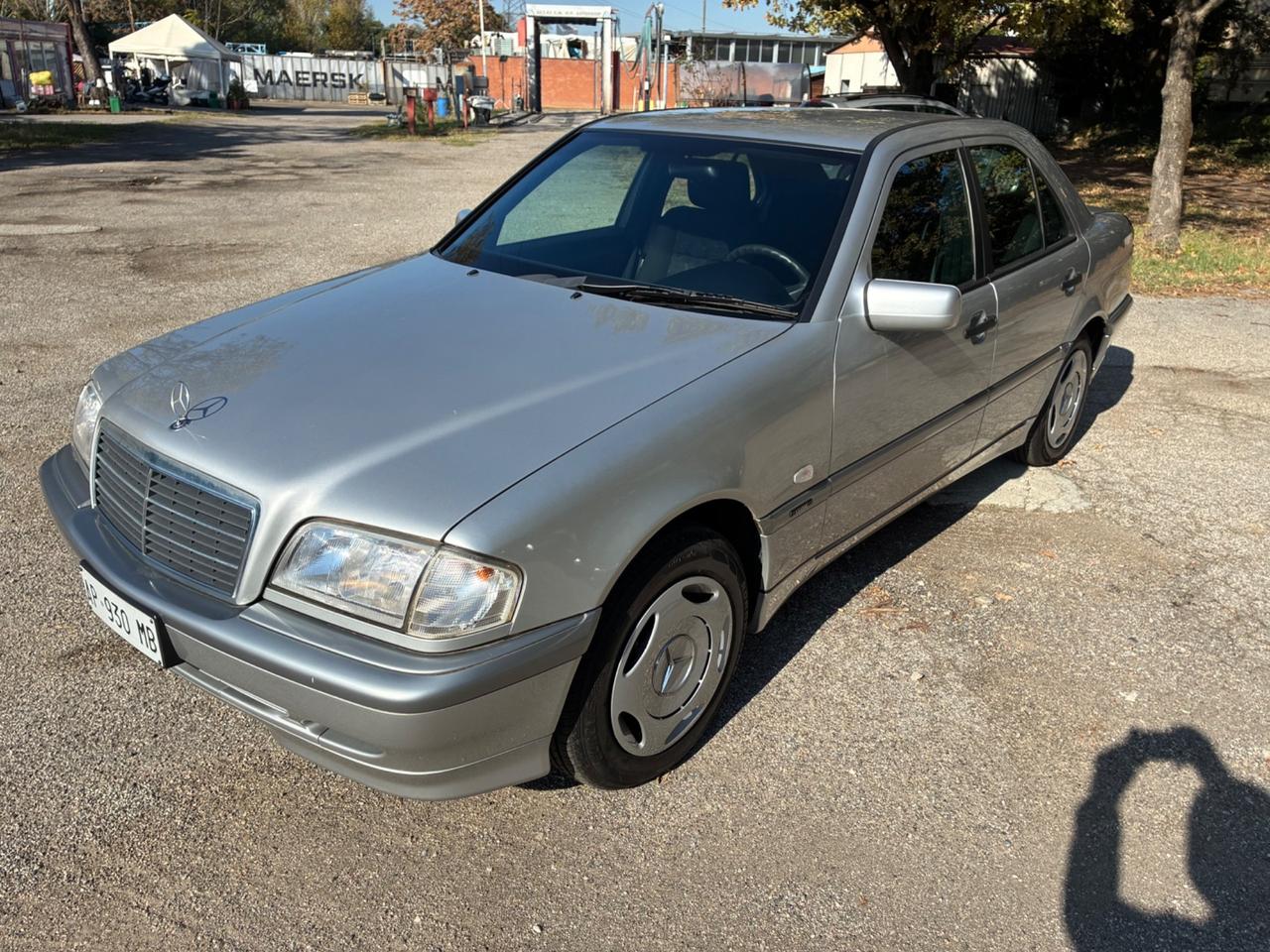 Mercedes-benz C 180 benzina 24.000 km pari nuovo