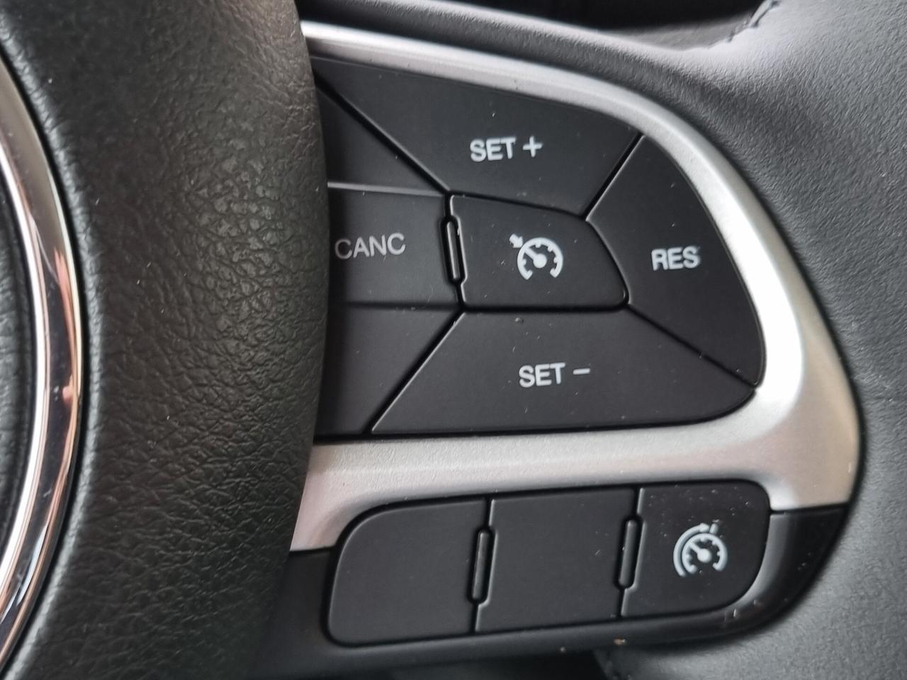 Jeep Renegade 1.6 mjt Longitude fwd 120cv E6