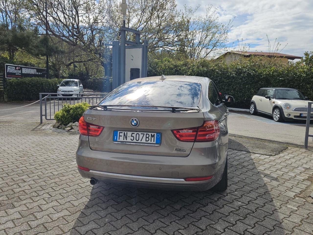 Bmw 3er Gran Turismo 318d Luxury