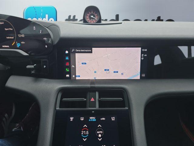 PORSCHE Taycan 4 Cross Turismo