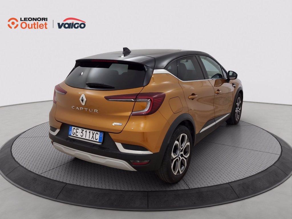 RENAULT Captur 1.6 e-tech phev intens 160cv auto del 2021