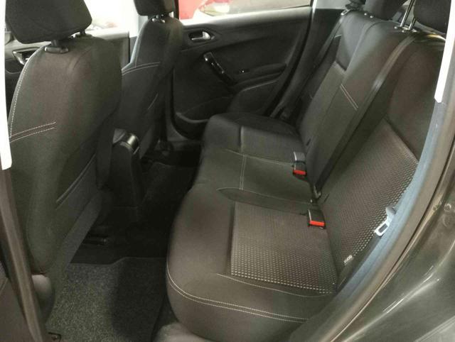 PEUGEOT 208 1° serie PureTech 82 5 porte Allure