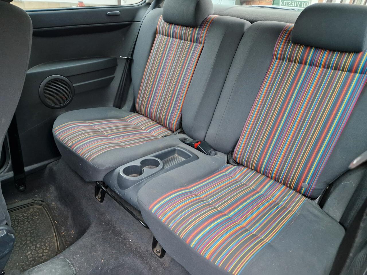 Volkswagen Fox 1.2 54CV "SOLO 83.700 km" Clima, Radio, Servosterzo