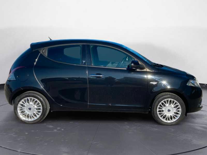 LANCIA Ypsilon 1.2 Gold 69cv