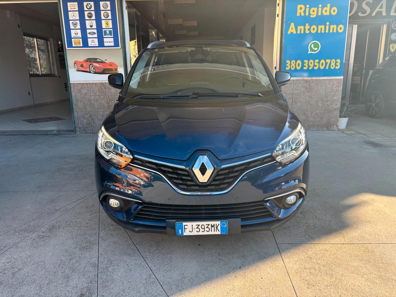 Renault Grand Scenic dCi 110 CV Intens 7POSTI