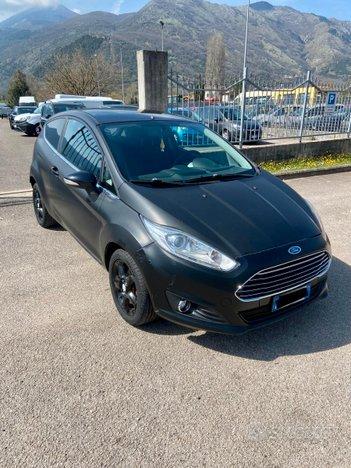 FORD Fiesta 1.4 BENZINA GPL TITANIUM