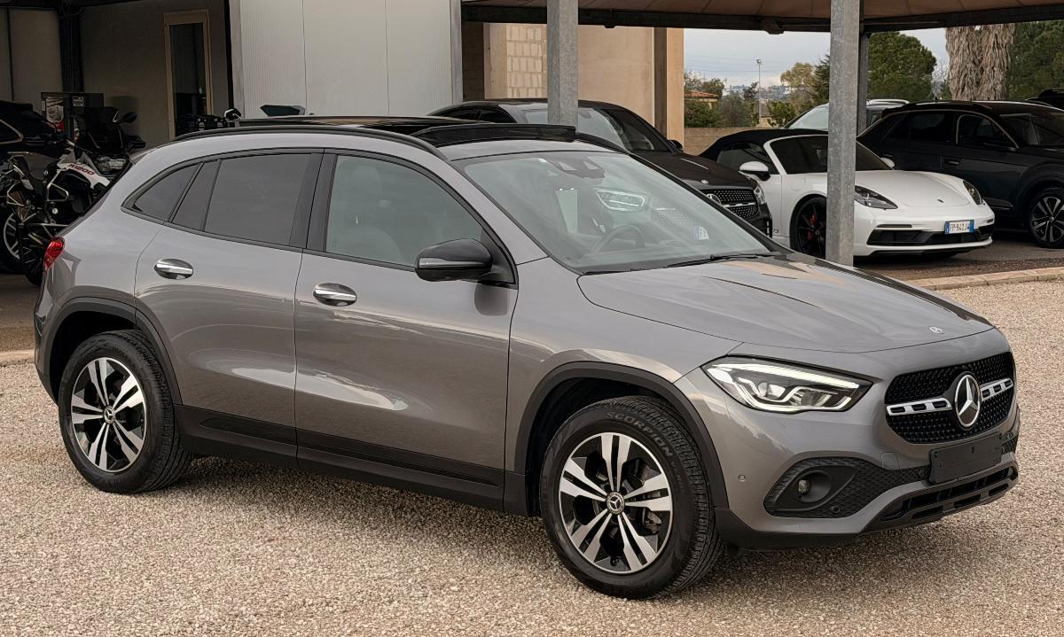 MERCEDES Classe GLA 200 d Automatic Sport