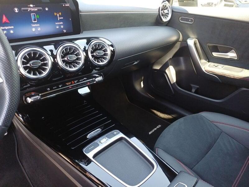 Mercedes-Benz Classe A A 180 d AMG Line Advanced Plus NIGHT-PACK