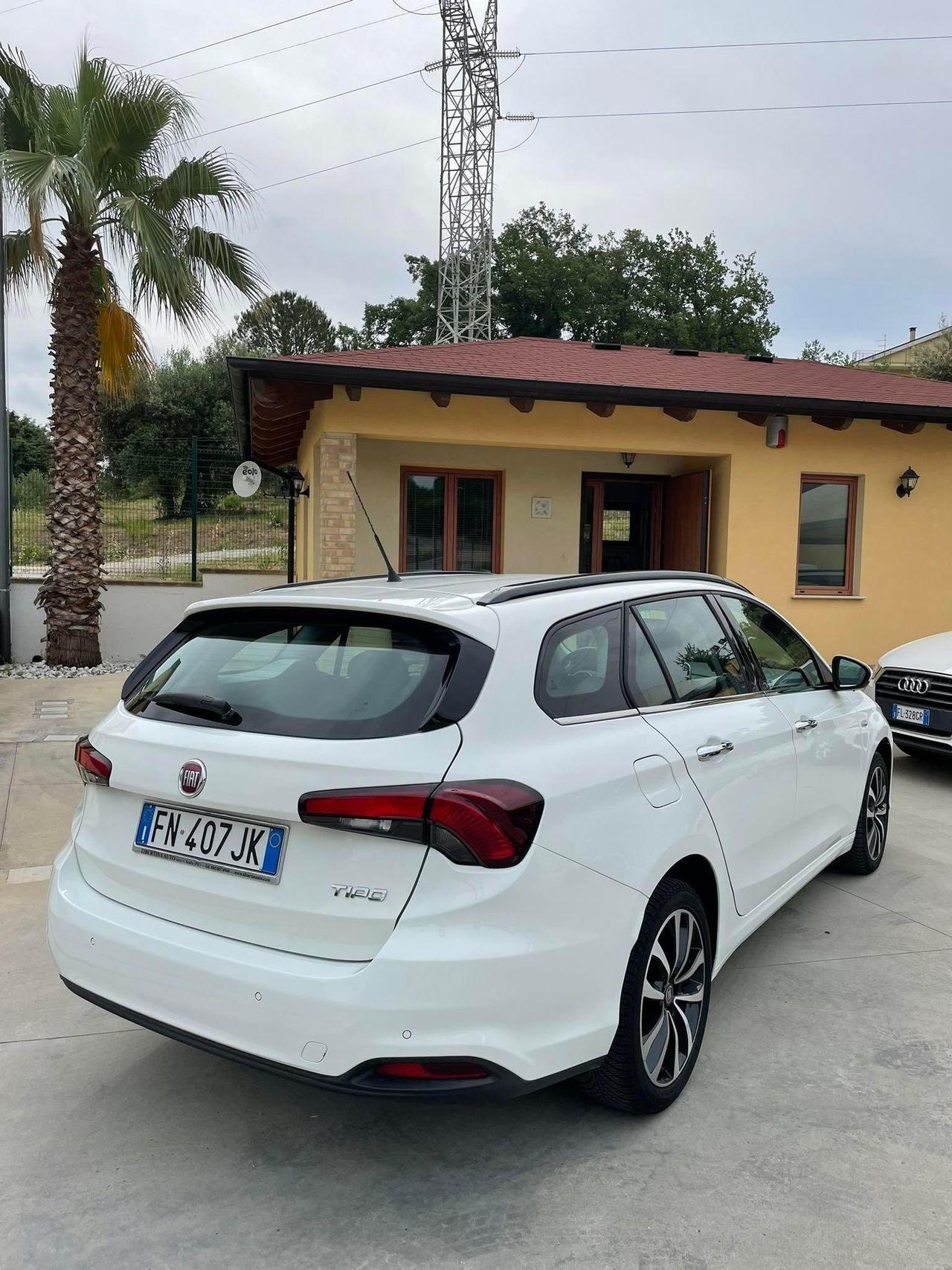 FIAT Tipo Tipo 1.6 Mjt S&S SW Lounge