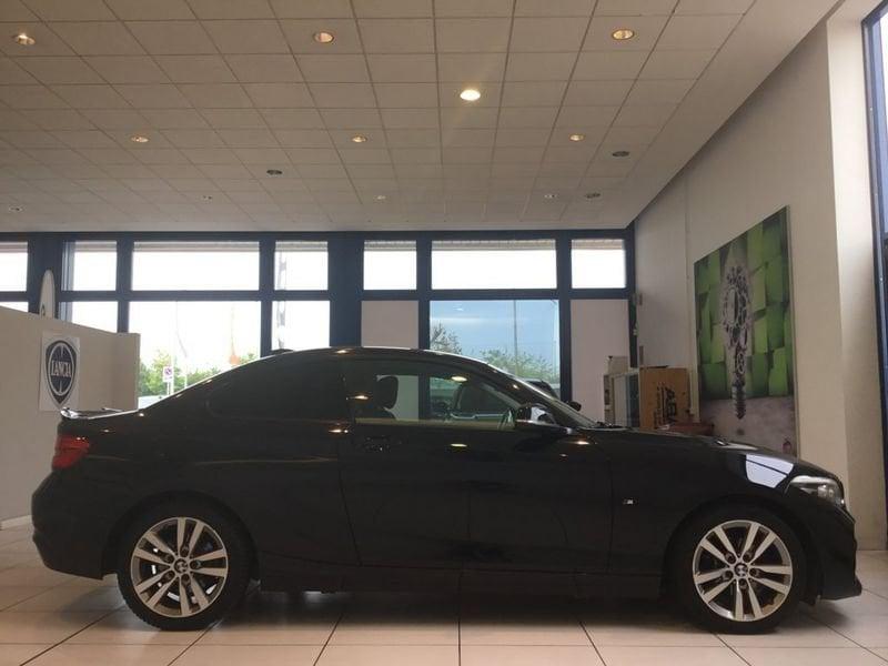 BMW Serie 2 218d Advantage