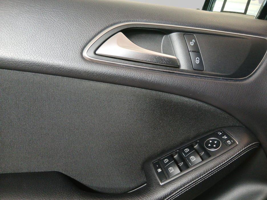 Mercedes-Benz Classe B (T246/242) - B 180 d Automatic Business