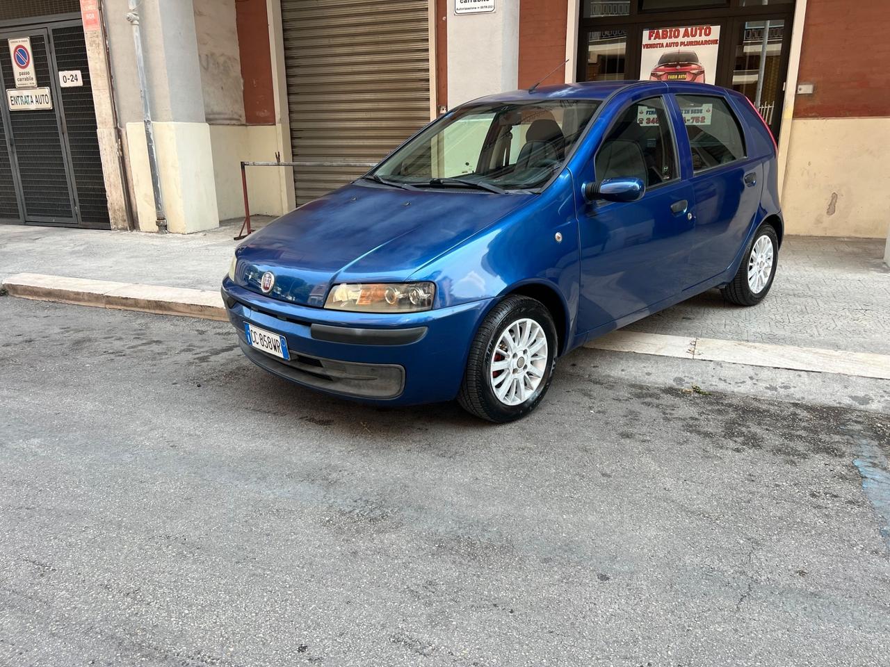Fiat Punto 1.2i cat 5 porte ELX