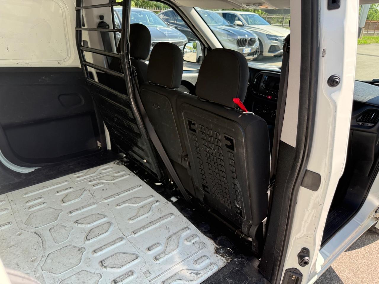 Fiat Doblo Maxi 1.4 120 CV 3 POSTI Cargo Maxi Business