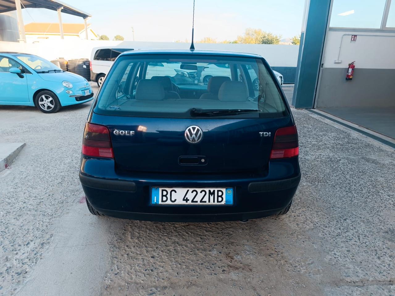 Volkswagen Golf 1.9 TDI/90 CV cat 5 porte